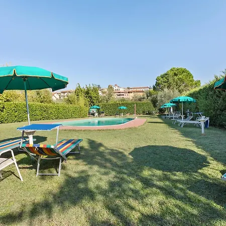 In Near Trasimeno Apartment *