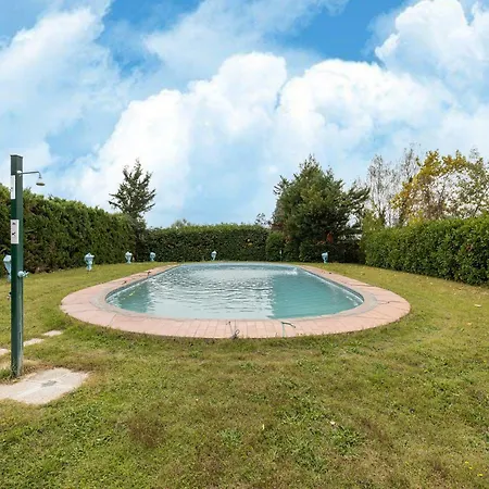 Apartment In Near Trasimeno Tuoro sul Trasimeno