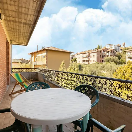 Apartment In Near Trasimeno Tuoro sul Trasimeno