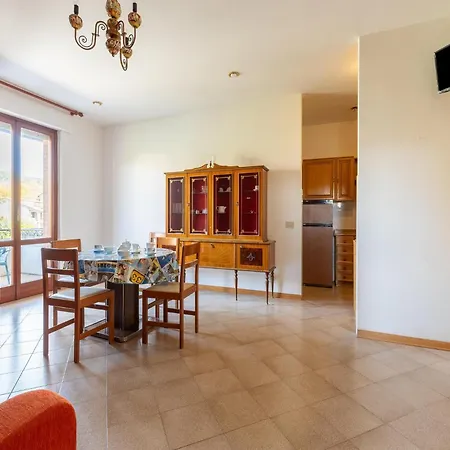 In Near Trasimeno Apartment