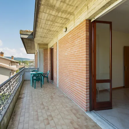 Apartment In Near Trasimeno Tuoro sul Trasimeno