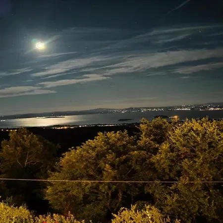 Apartment In Near Trasimeno *