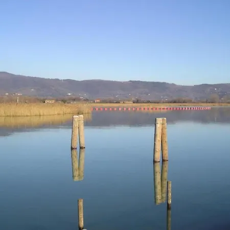 Apartment In Near Trasimeno Tuoro sul Trasimeno